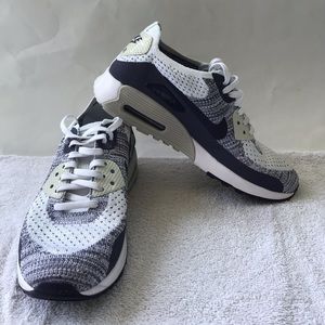 Women’s Nike Air Max 90 Ultra 2.0 Flyknit Purple